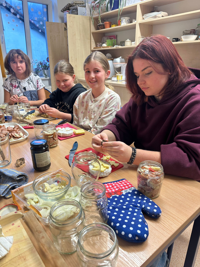 WhatsApp Image 2025-12-15 at 09.02.28 (1).jpeg