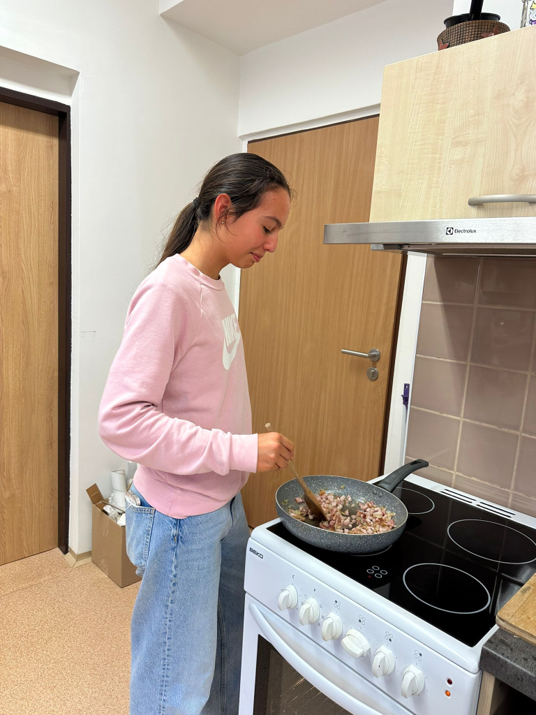 WhatsApp Image 2025-12-18 at 02.33.46 (7).jpeg