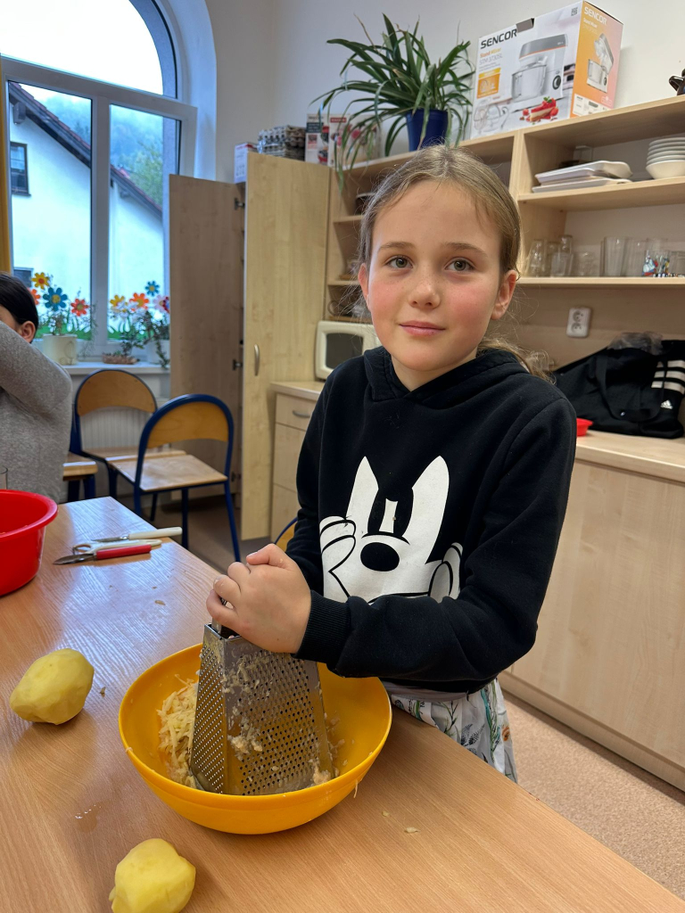 WhatsApp Image 2025-12-18 at 02.33.46 (6).jpeg