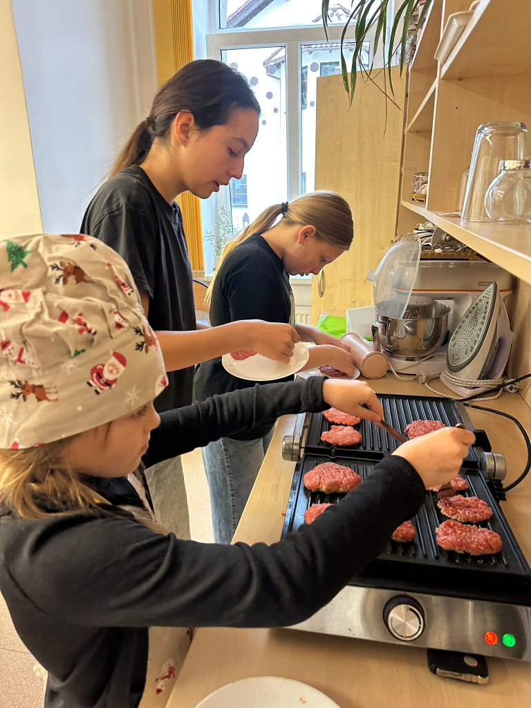 WhatsApp Image 2025-12-18 at 02.33.42 (1).jpeg