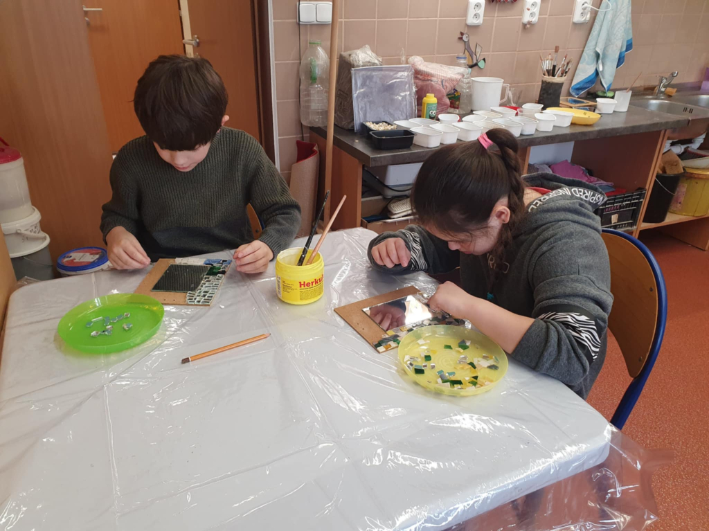 1e58e78d-4142-4182-9084-aad9eaa2e504.jfif